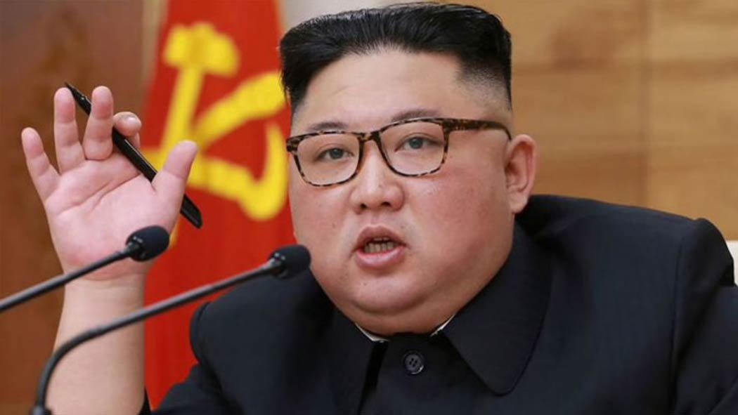 La delegación de Pekín partió el jueves a Pyongyang, donde existe hermetismo por el estado del líder Kim Jong-un, quien no fue visto por última vez el 11 de abril y hay rumores de que está grave. 