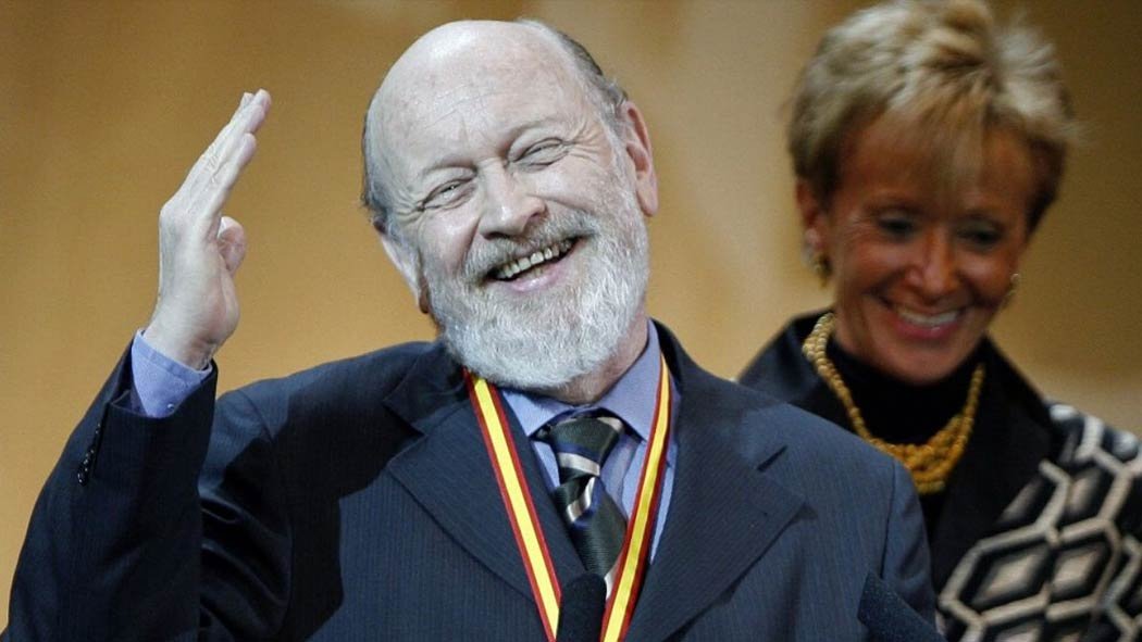 El actor y humorista Marcos Mundstock, figura clave del icónico grupo Les Luthiers, murió este miércoles a los 77 años, según confirmaron oficialmente. 