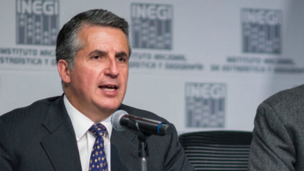El presidente del Instituto Nacional de Estadística y Geografía (INEGI), Julio Santaella, confirmó esta tarde que dio positivo a una prueba para la detección de coronavirus COVID-19. El presidente del Instituto Nacional de Estadística y Geografía (INEGI), Julio Santaella, confirmó esta tarde que dio positivo a una prueba para la detección de coronavirus COVID-19.