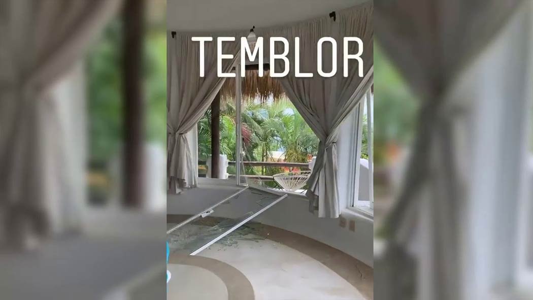 A través de sus redes sociales la cantante mostró cómo el sismo causó daños a su casa en Huatulco, pues el epicentro fue en Crucecita, localidad en Oaxaca.
