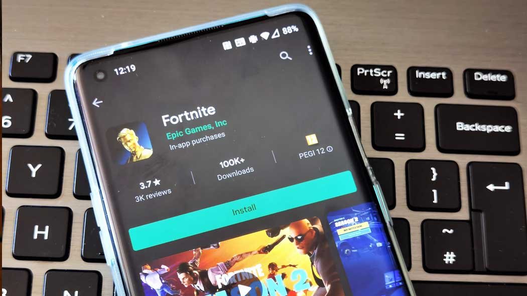 La descarga de Fortnite desde Play Store es muy sencilla. Se puede hacer directamente desde este enlace que os dejamos o abriendo la app de Play Store en vuestros móviles y buscando el título con la palabra "Fortnite". La descarga de Fortnite desde Play Store es muy sencilla. Se puede hacer directamente desde este enlace que os dejamos o abriendo la app de Play Store en vuestros móviles y buscando el título con la palabra "Fortnite".