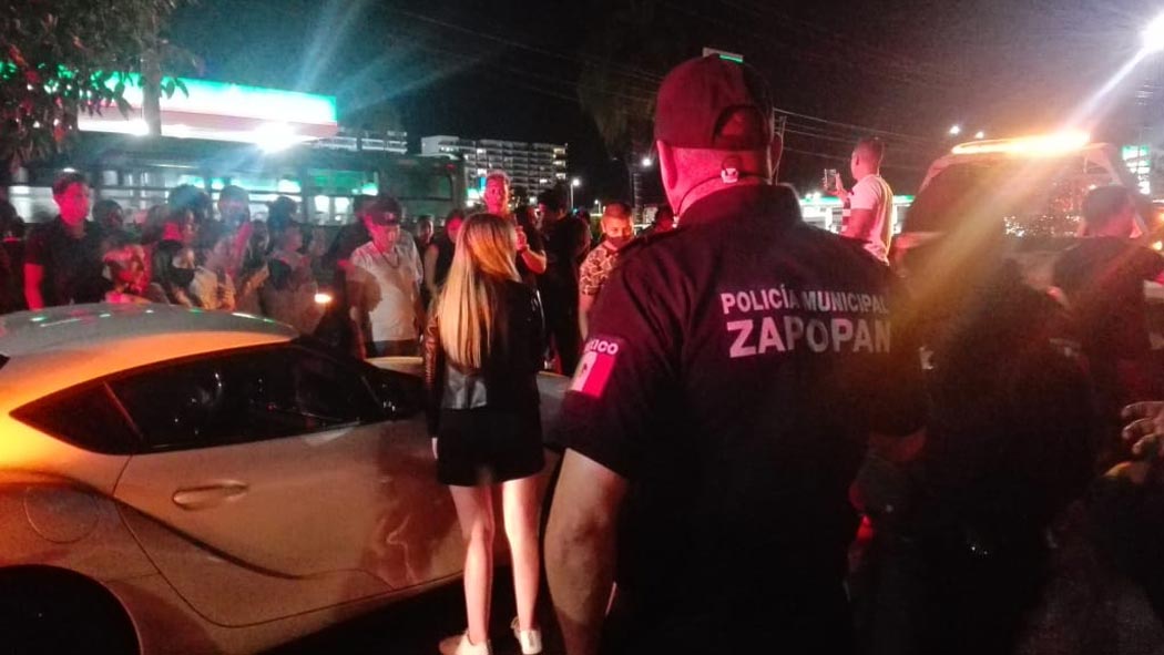 El youtuber Alfredo Valenzuela fue arrestado la noche de este martes durante un operativo antiarrancones realizado en Zapopan por autoridades municipales y estatales.