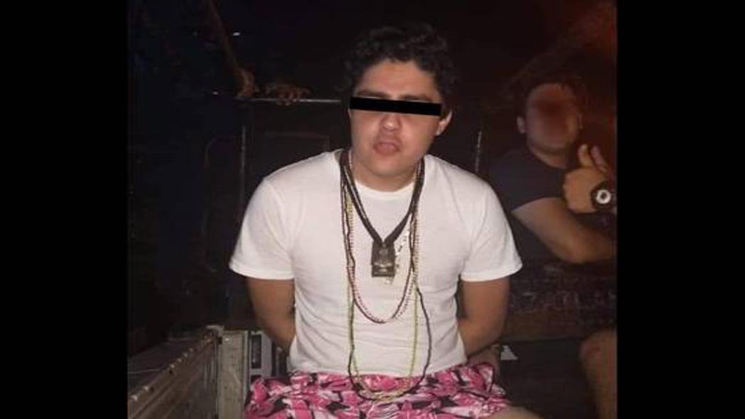 El youtuber Markitos Toys, quien se ha dado a conocer por regalar dinero a personas de escasos recursos en Culiacán, Sinaloa, fue detenido la madrugada de este domingo luego de conducir un auto sin placas a exceso de velocidad.