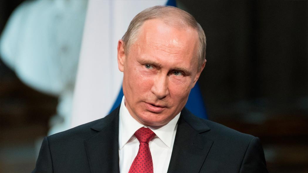 La reforma constitucional rusa, que permite al presidente Vladímir Putin optar por otros dos mandatos y allanar el camino para su posible permanencia en el poder mas allá de 2024, obtuvo el apoyo del 77,92 % de los ciudadanos en el plebiscito del 1 de julio, según informó este jueves la Comisión Electoral Central de este país. La reforma constitucional rusa, que permite al presidente Vladímir Putin optar por otros dos mandatos y allanar el camino para su posible permanencia en el poder mas allá de 2024, obtuvo el apoyo del 77,92 % de los ciudadanos en el plebiscito del 1 de julio, según informó este jueves la Comisión Electoral Central de este país.