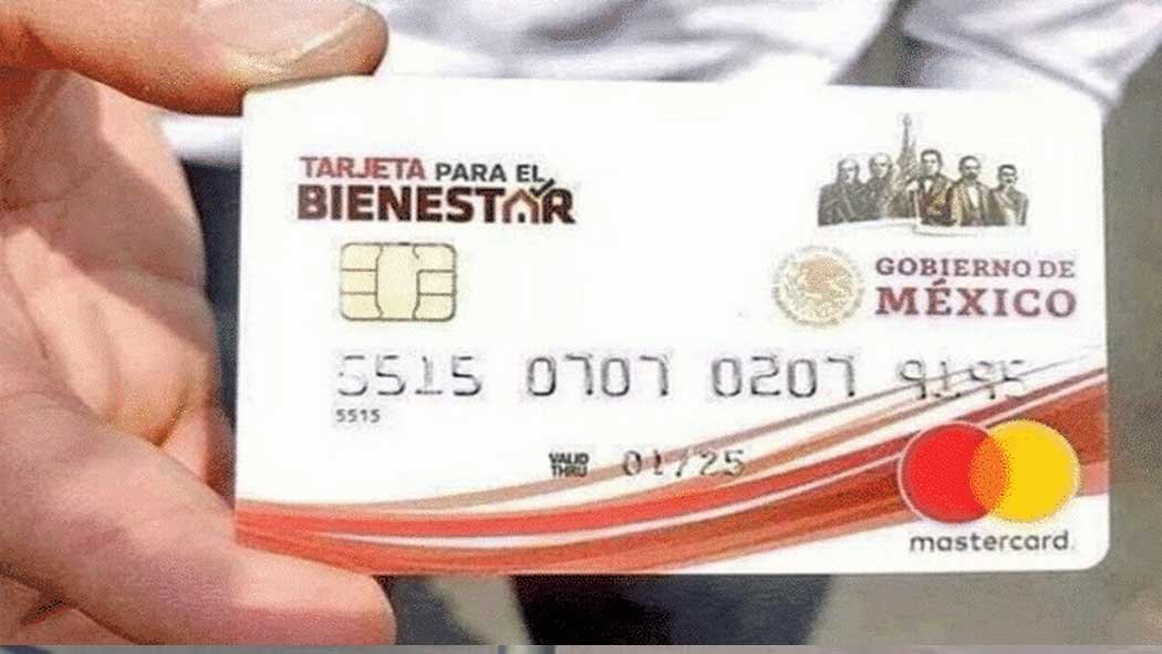 El presidente Andrés Manuel López Obrador anunció que se dispersaron 4 meses de pensión por adelantado a adultos mayores y niños y niñas con discapacidad. El presidente Andrés Manuel López Obrador anunció que se dispersaron 4 meses de pensión por adelantado a adultos mayores y niños y niñas con discapacidad.