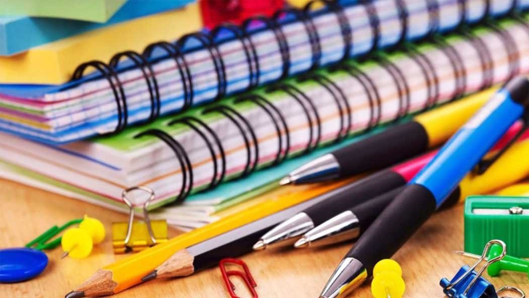 El ciclo escolar México 2020-2021 inicia el 10 de Agosto de 2020 para la educación básica, aunque dependerá que cada estado mexicano figure en color verde en el semáforo epidemiológico. El ciclo escolar México 2020-2021 inicia el 10 de Agosto de 2020 para la educación básica, aunque dependerá que cada estado mexicano figure en color verde en el semáforo epidemiológico.