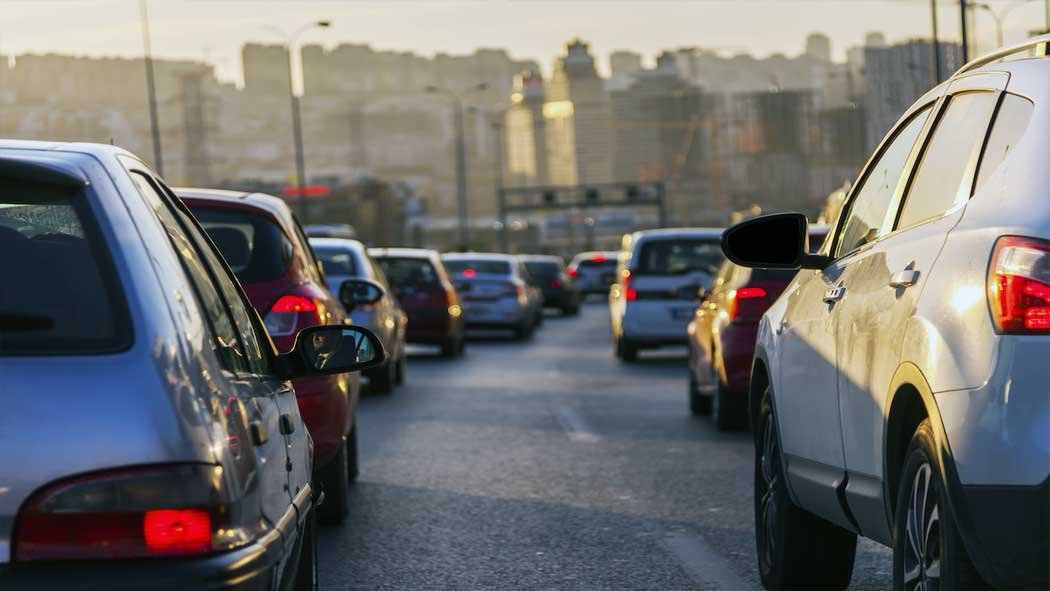 Aplicado en la Ciudad de México, el programa Hoy No Circula se aplicará en Pachuca y la zona metropolitana de Hidalgo, además de que se anunció que sólo se podrá circular con máximo dos personas por vehículo. Aplicado en la Ciudad de México, el programa Hoy No Circula se aplicará en Pachuca y la zona metropolitana de Hidalgo, además de que se anunció que sólo se podrá circular con máximo dos personas por vehículo.