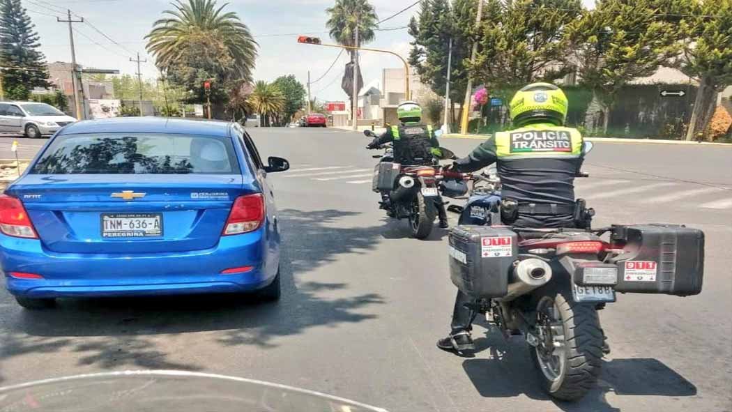 Aplicado en la Ciudad de México, el programa Hoy No Circula se aplicará en Pachuca y la zona metropolitana de Hidalgo, además de que se anunció que sólo se podrá circular con máximo dos personas por vehículo. Aplicado en la Ciudad de México, el programa Hoy No Circula se aplicará en Pachuca y la zona metropolitana de Hidalgo, además de que se anunció que sólo se podrá circular con máximo dos personas por vehículo.