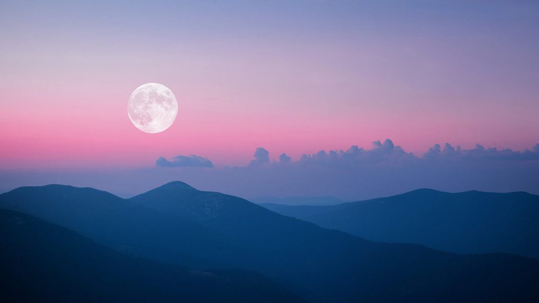 La próxima Luna llena, o Luna de Fresa, será el viernes 5 de junio por la tarde. Por lo que, acorde a la NASA, nuestro satélite natural se verá completo desde la madrugada del jueves hasta la madrugada del domingo. La próxima Luna llena, o Luna de Fresa, será el viernes 5 de junio por la tarde. Por lo que, acorde a la NASA, nuestro satélite natural se verá completo desde la madrugada del jueves hasta la madrugada del domingo.