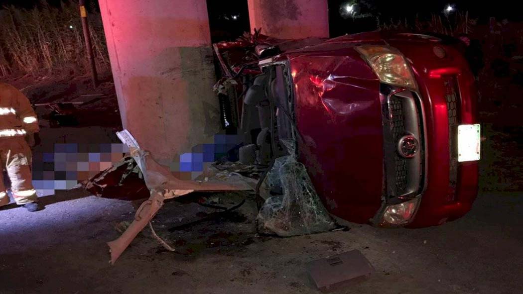 6 muertos y  3 lesionadas en carretera a Nogales, puente en Zapopan