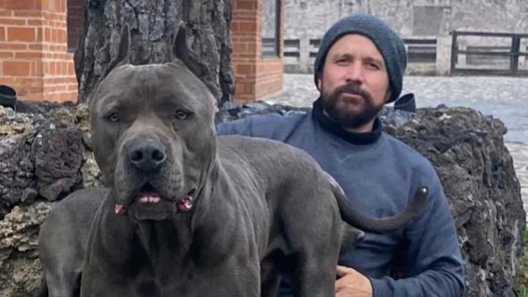 Por un terreno fue asesinado este viernes con un arma de fuego Andrés Arreola, productor de Televisa, en un predio ubicado en la alcaldía Tlalpan en la Ciudad de México. Por un terreno fue asesinado este viernes con un arma de fuego Andrés Arreola, productor de Televisa, en un predio ubicado en la alcaldía Tlalpan en la Ciudad de México.