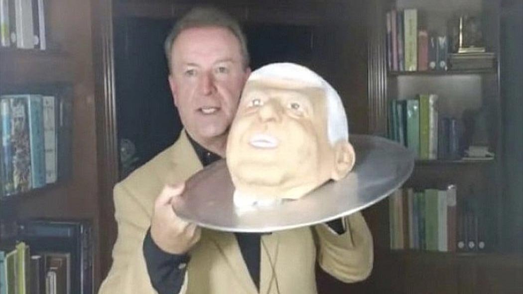 Gilberto Lozano pide “cabeza de AMLO”, lo acusan incitar a magnicidio 