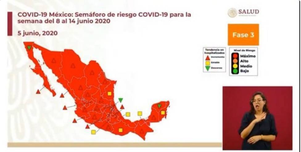 En conferencia de prensa, titular de la Dirección General de Promoción de la Salud, explicó los cuatro indicadores del semáforo epidemiológico que da pie a los cambios de los colores que, detienen o dan avance, de las actividades que pueden reiniciar en medio de la pandemia en el país. En conferencia de prensa, titular de la Dirección General de Promoción de la Salud, explicó los cuatro indicadores del semáforo epidemiológico que da pie a los cambios de los colores que, detienen o dan avance, de las actividades que pueden reiniciar en medio de la pandemia en el país.