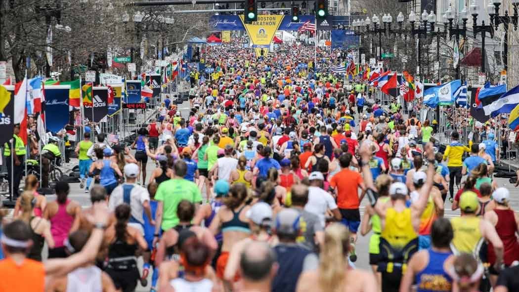 Los organizadores del Maratón de Boston confirmaron este jueves la cancelación de la histórica carrera de fondo por causa de la pandemia del coronavirus. Los organizadores del Maratón de Boston confirmaron este jueves la cancelación de la histórica carrera de fondo por causa de la pandemia del coronavirus.