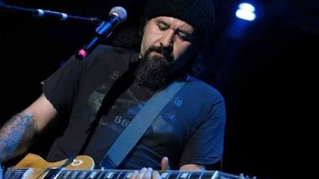 “Con todo el dolor de mi corazón, devastada y como emisaria por la familia y como amiga acompañante de sus últimos días, les comunico que Tavo Resorte falleció el día de hoy“. “Con todo el dolor de mi corazón, devastada y como emisaria por la familia y como amiga acompañante de sus últimos días, les comunico que Tavo Resorte falleció el día de hoy“.