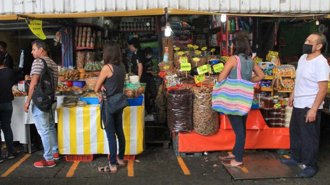 A partir de junio la ciudad de México comenzará con la reapertura de las actividades económicas de manera escalonada, bajo un programa de coordinación con la Secretaría de Salud federal, a fin de evitar un nuevo contagio masivo de Coronavirus. A partir de junio la ciudad de México comenzará con la reapertura de las actividades económicas de manera escalonada, bajo un programa de coordinación con la Secretaría de Salud federal, a fin de evitar un nuevo contagio masivo de Coronavirus.