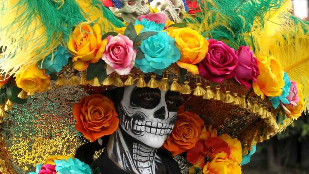 Cómo se celebra el Día de Muertos en México una tradición muy viva