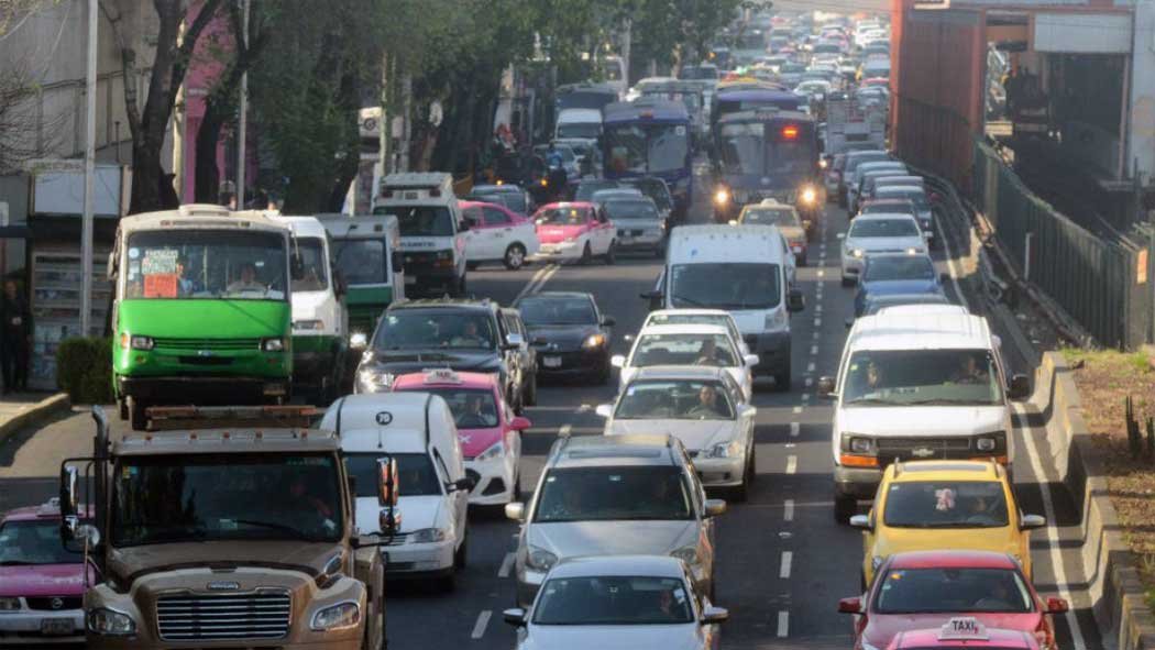 Aplicado en la Ciudad de México, el programa Hoy No Circula se aplicará en Pachuca y la zona metropolitana de Hidalgo, además de que se anunció que sólo se podrá circular con máximo dos personas por vehículo. Aplicado en la Ciudad de México, el programa Hoy No Circula se aplicará en Pachuca y la zona metropolitana de Hidalgo, además de que se anunció que sólo se podrá circular con máximo dos personas por vehículo.