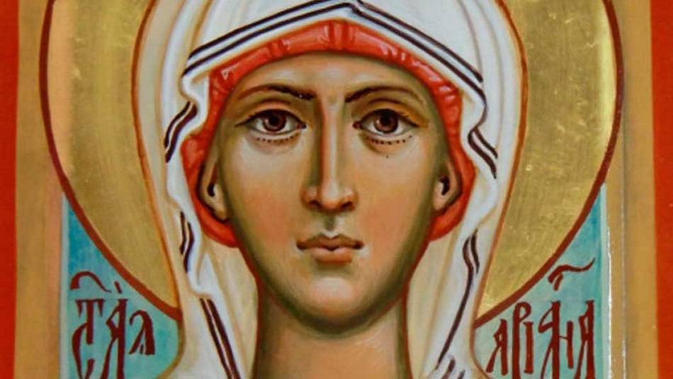 Adriana es un nombre femenino de origen latino, cuyo significado es 'antigua ciudad a orillas del Mar Adriático'. Hoy, en España, 42.988 mujeres celebran su santo gracias a Santa Adriana de Frigia. Santoral católico ¿Qué santo se celebra el 17 de Septiembre?