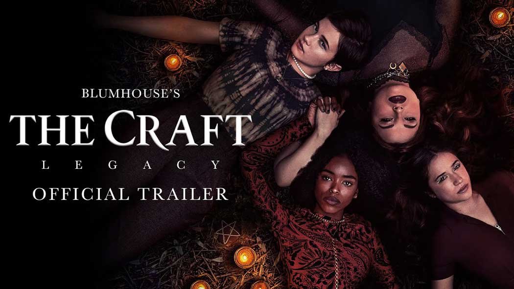 The Craft: Legacy es una coproducción de Blumhouse y Red Wagon Entertainment, que sigue a un nuevo grupo de inadaptadas adolescentes quienes se unen para formar un aquelarre cuando una nueva chica (Cailee Spaeny) se muda a la ciudad y conoce a tres compañeras de clase (interpretadas por Gideon Adlon, Lovie Simone y Zoey Luna) que aspiran a hechizar a los maleducados chicos populares en sus clases de secundaria. The Craft: Legacy es una coproducción de Blumhouse y Red Wagon Entertainment, que sigue a un nuevo grupo de inadaptadas adolescentes quienes se unen para formar un aquelarre cuando una nueva chica (Cailee Spaeny) se muda a la ciudad y conoce a tres compañeras de clase (interpretadas por Gideon Adlon, Lovie Simone y Zoey Luna) que aspiran a hechizar a los maleducados chicos populares en sus clases de secundaria.