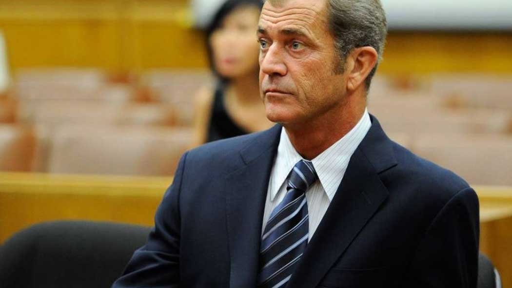 Mel Gibson ha puesto a la industria del cine en los focos de todos. El reconocido actor y director de cine dijo que celebridades practican rituales aterradores para alcanzar la fama en sus carreras. Mel Gibson ha puesto a la industria del cine en los focos de todos. El reconocido actor y director de cine dijo que celebridades practican rituales aterradores para alcanzar la fama en sus carreras.