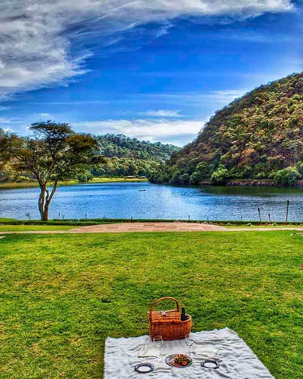 Laguna de Juanacatlán en el Pueblo Mágico Mascota en Jalisco