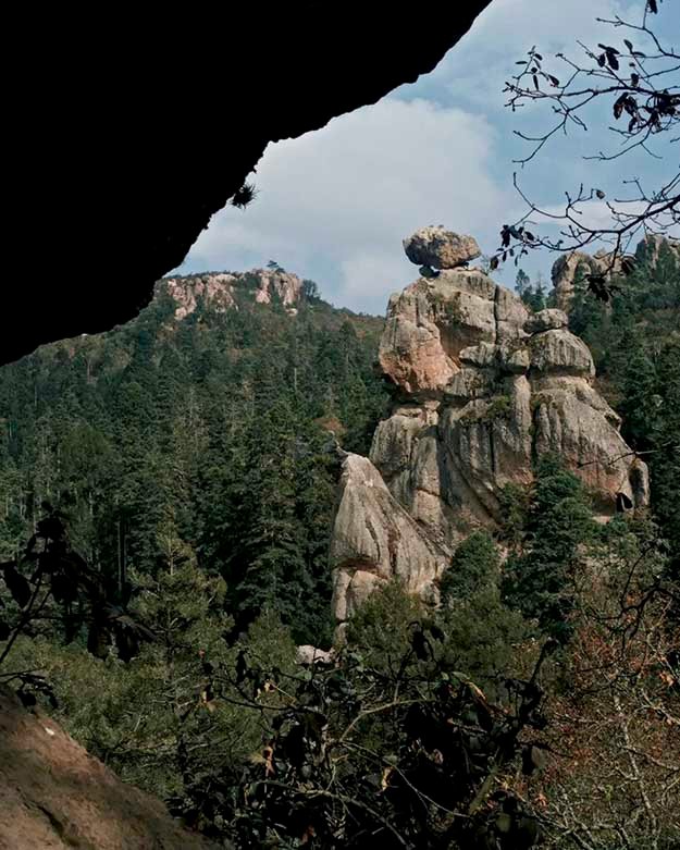 Peñas Cargadas en el Pueblo Mágico Real del Monte en Hidalgo
