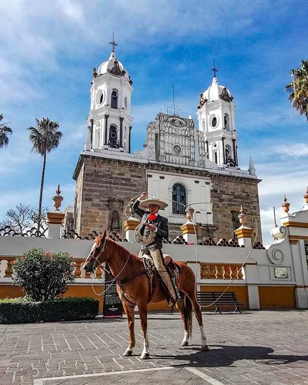 ¿Qué hacer en el Pueblo Mágico San Pedro Tlaquepaque en Jalisco?