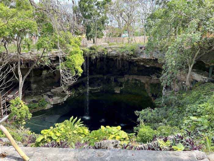 Cenote Zací Valladolid Yucatán, Guía de viaje, costo, horarios