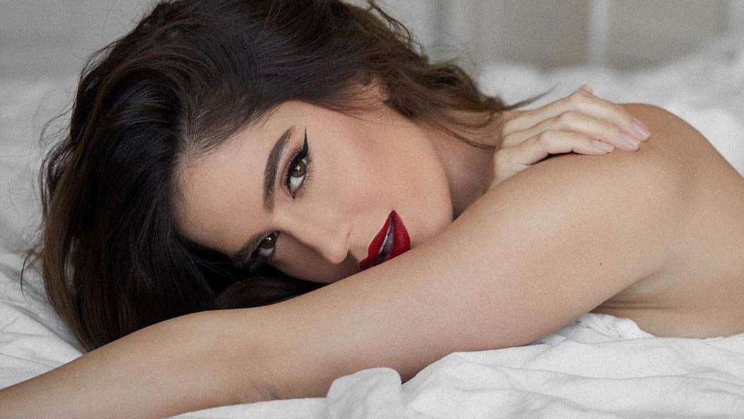 La modelo cubano-croata, Natalia Barulich, está en el ojo del huracán luego de la polémica en su nombre un video que tiene a Neymar como protagonita, quien según los rumores, está saliendo con Natalia, ex del cantante colombiano Maluma. La modelo cubano-croata, Natalia Barulich, está en el ojo del huracán luego de la polémica en su nombre un video que tiene a Neymar como protagonita, quien según los rumores, está saliendo con Natalia, ex del cantante colombiano Maluma.