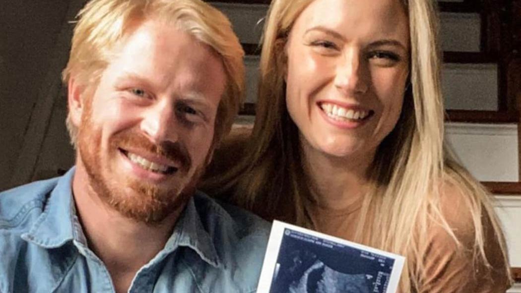 Muere la influencer Emily Mitchell a los 36 años de edad de manera repentina. Estaba embarazada de su quinto hijo. Muere la influencer Emily Mitchell a los 36 años de edad de manera repentina. Estaba embarazada de su quinto hijo.