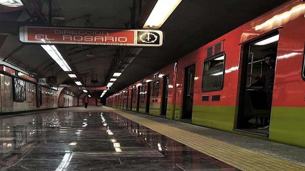 La Secretaría de Movilidad de la Ciudad de México (Semovi-CdMx) informó que este 31 de diciembre y 1 de enero de 2021, la red de transporte operará con horarios especiales. La Secretaría de Movilidad de la Ciudad de México (Semovi-CdMx) informó que este 31 de diciembre y 1 de enero de 2021, la red de transporte operará con horarios especiales.