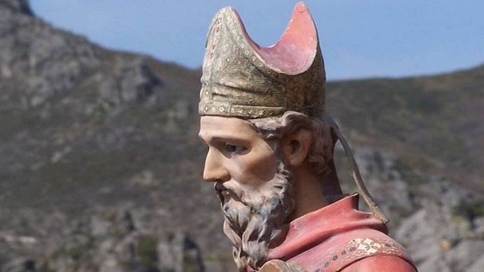 Este 5 de octubre tiene lugar el Santo de San Froilán de León entre otros nombres que hoy se festejan según el Santoral Cristiano. Santoral católico ¿Qué santo se celebra hoy 5 de Octubre?