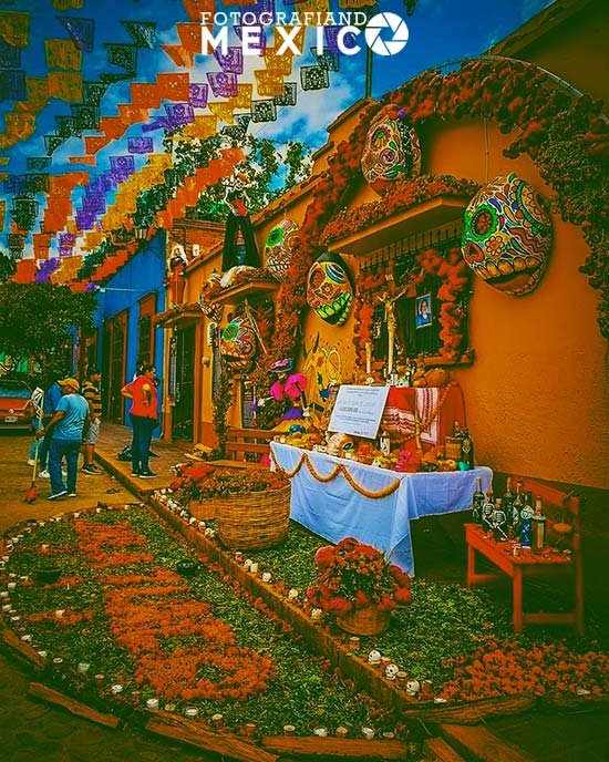 Día de Muertos, una tradición ancestral de Oaxaca Ofrenda del Día de Muertos en Oaxaca