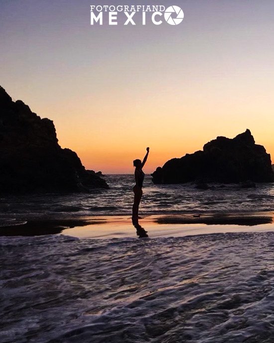 Yoga en las playas de Huatulco Atardecer en las playas de Huatulco