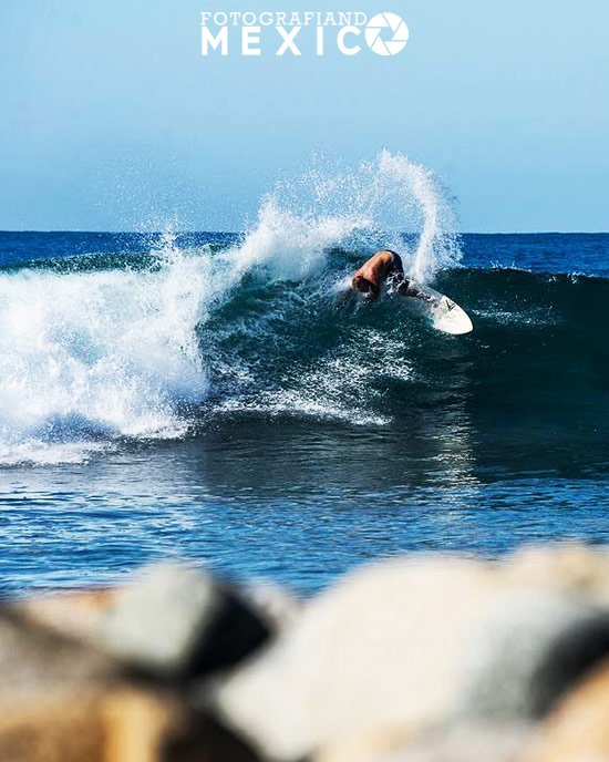 Surf en Todos Santos Todos Santos es uno de los mejores destinos de surf de México