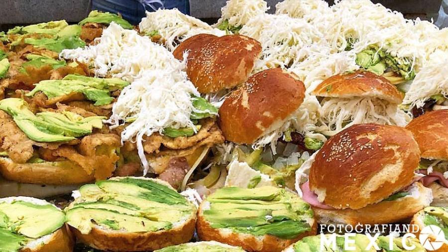Cemitas Poblanas de Mercado: Historia y Receta Tradicional