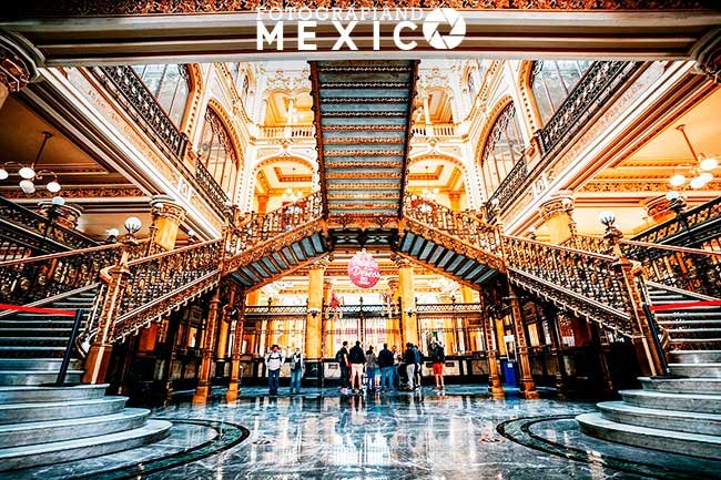 Palacio postal del servicio postal Mexicano